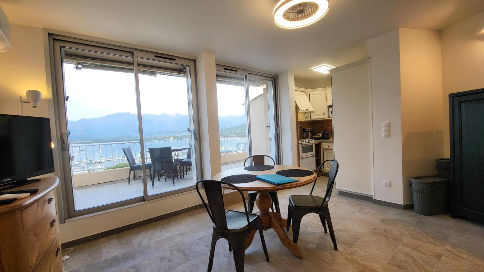 Appartement Sur La Baie, En Centre Ville Calvi (Corsica) Exterior foto
